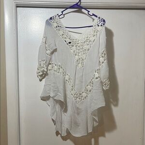 Vivid White blouses with crocheted details, medium
